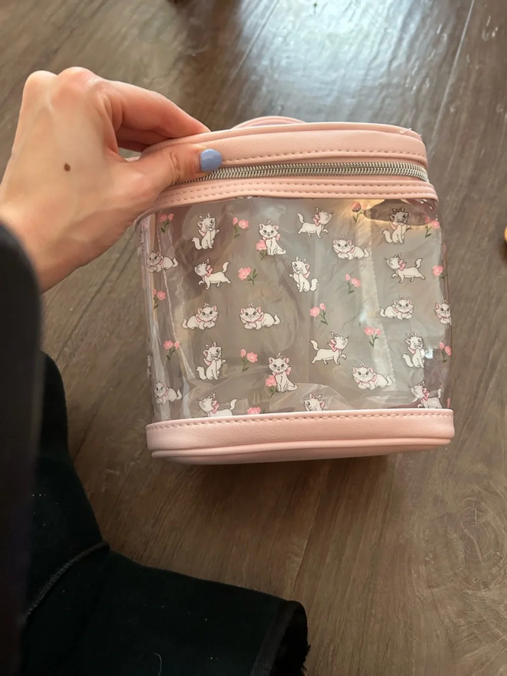 NWT Marie Print Cosmetic Case - Picture 2 of 8